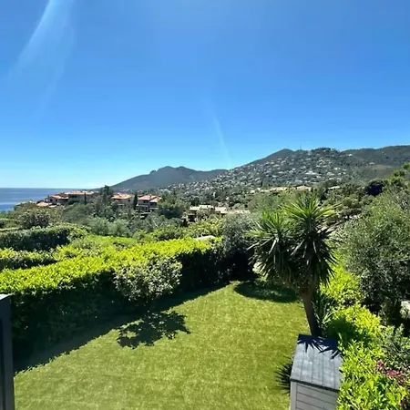 Διαμέρισμα Bright With Terrace And Sea View