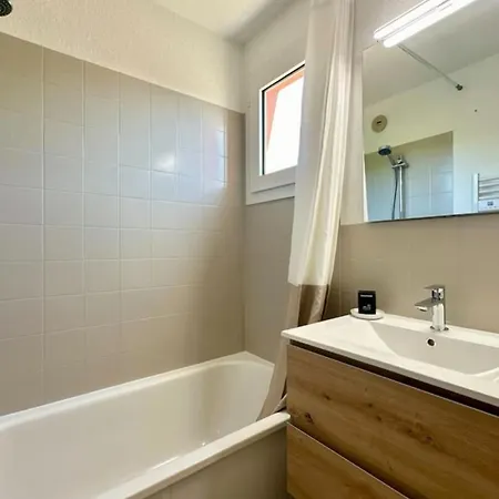 Bright With Terrace And Sea View Apartamento *