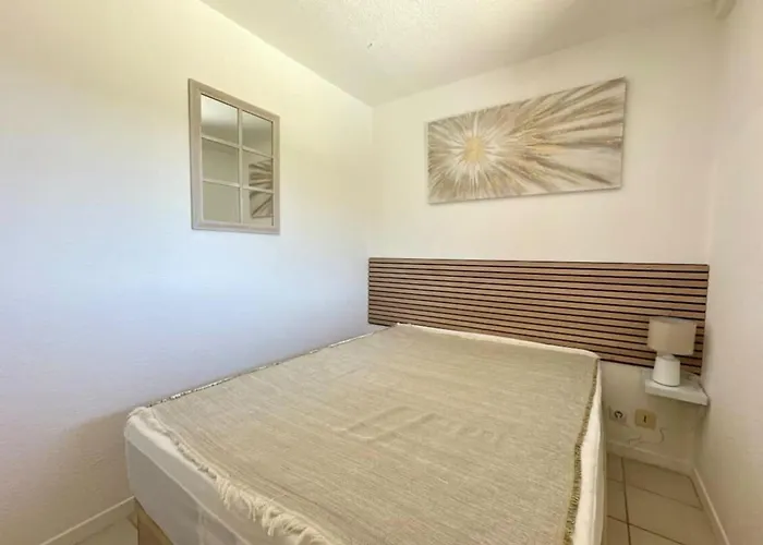 Bright With Terrace And Sea View *